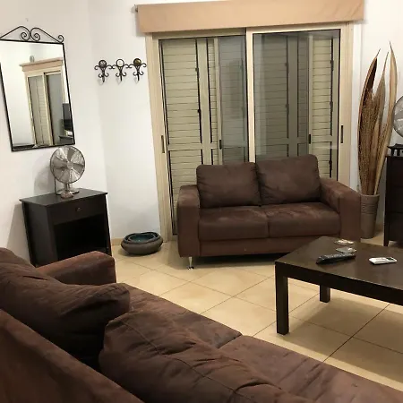 Central Stylish Place *