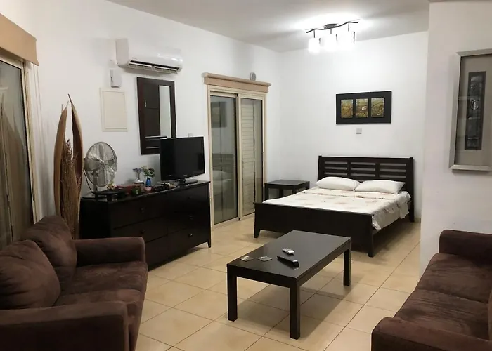 Central Stylish Place